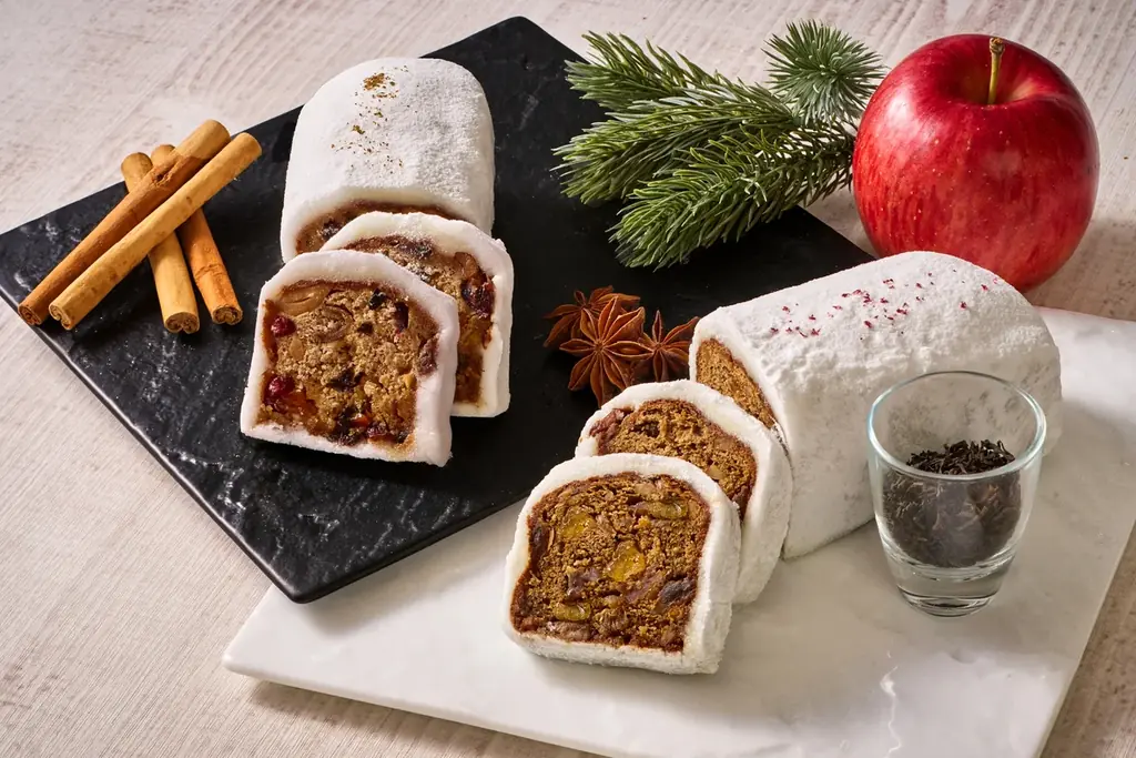 【ホテルグランヴィア大阪】ストーリー仕立ての3種アソート「クリスマスケーキ」と味わいの異なる2種のシュトーレンを販売 画像 2