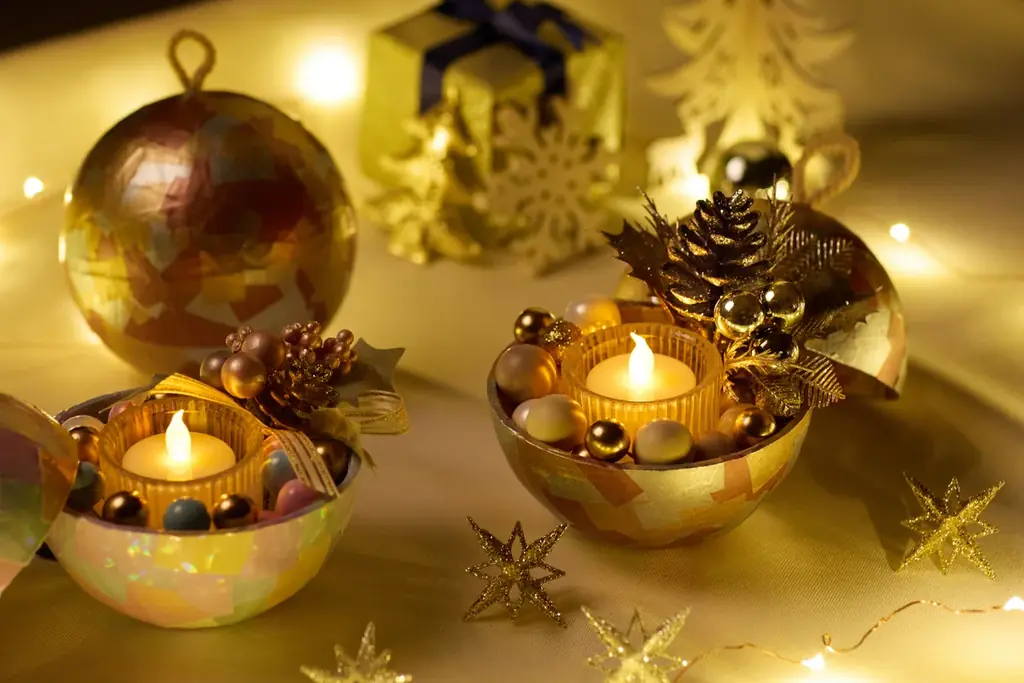 【リゾナーレ熱海】熱海ならではの“花火×クリスマス”。花火玉のツリーに灯るやさしい光に包まれ、サンタと特別な夜を楽しむ「花火クリスマス」開催 画像 2