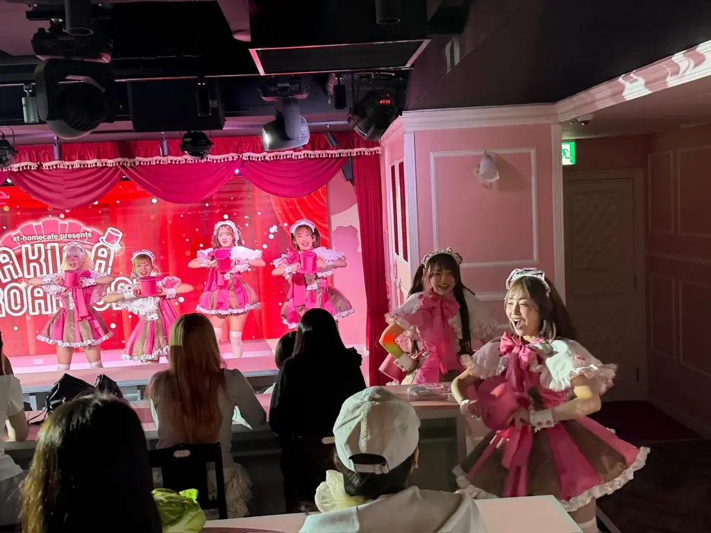あっとほぉーむカフェのステージエンターテインメント「AKIBA BROADWAY」、初のお屋敷公演を10月14日より開催中！ 画像 4
