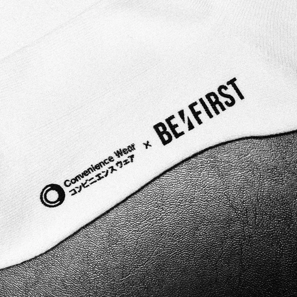 大好評のコンビニエンスウェア×「BE:FIRST」が今年も登場！コラボレーションソックスとハンドタオルをファミマオンラインで10月16日（金）から発売 画像 5