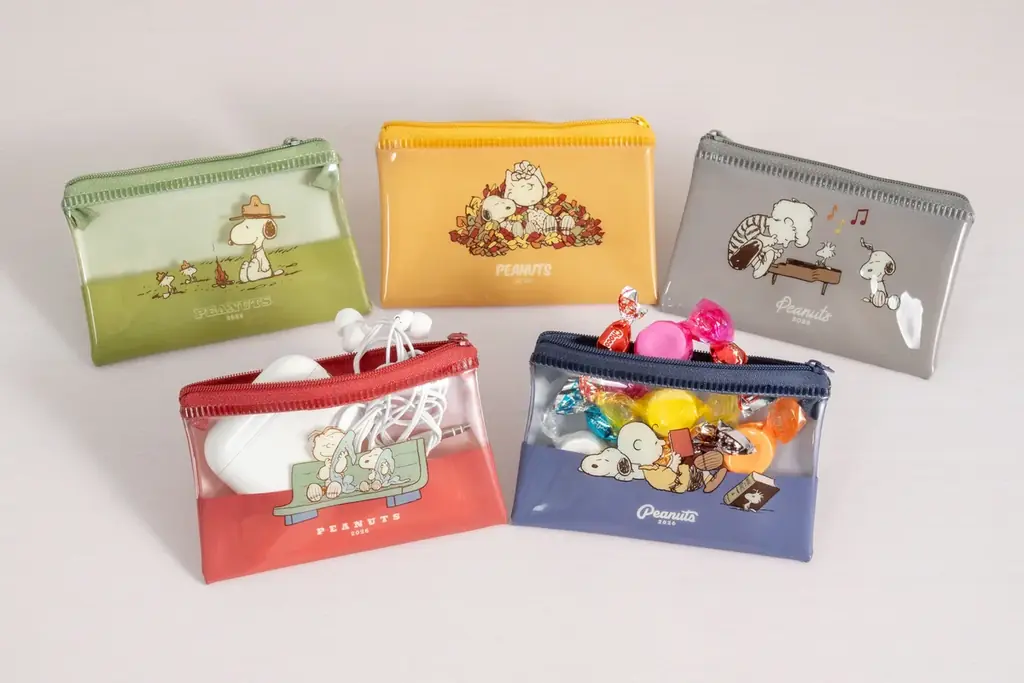 SNSで可愛すぎると話題沸騰！「犬の日」キャンペーンを今年も展開！2026年の『PEANUTS』コラボはスイーツやティーなど、全15種！「スヌーピーと楽しむ、ファミマの秋」10月20日（火）から開催！ 画像 16