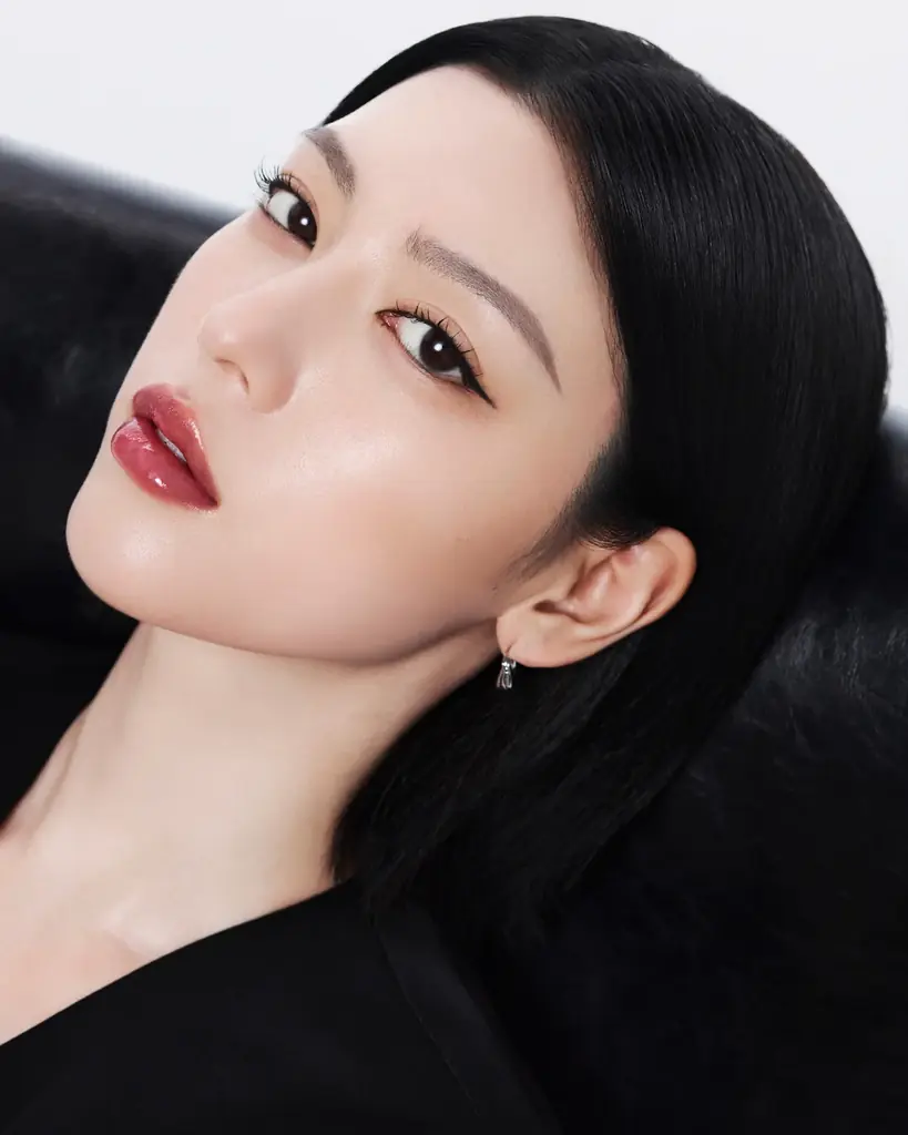 【HERA】韓国・ソウル発のコンテンポラリービューティーブランド「HERA（ヘラ）」、俳優・モデル 三吉彩花がジャパンアンバサダーに就任 画像 3