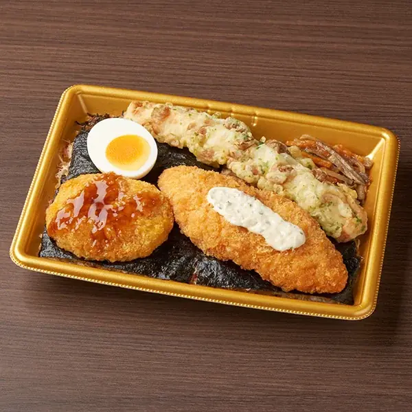 食べ応え大満足ワンコインで買える「ファミマ・ザ・海苔弁当」ファミマルの弁当史上最速！発売9日間で累計販売数100万食突破～さらに「こだわりカレー」もリニューアル～ 画像 3