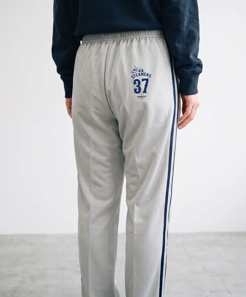 ととのい系ブランド「ごリラックス」初のアパレルライン「GORELAX WEAR」が始動！第一弾は公式ストアで本日10月16日より先行発売を開始。ZOZOTOWNで10月21日発売。 画像 12