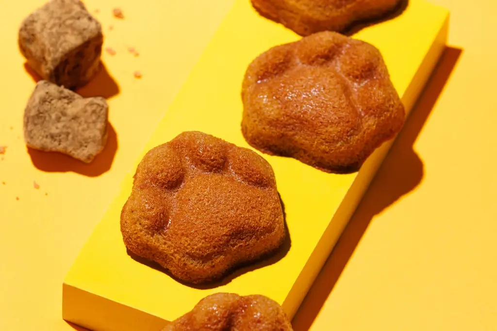 ＜10/17発売＞ 2種のビターチョコレートが織りなす、ニャンともかわいい『コクウマショコラフィナンシェ』が、【KOKUNEKO(コクネコ) 】から期間限定で発売！ 画像 4