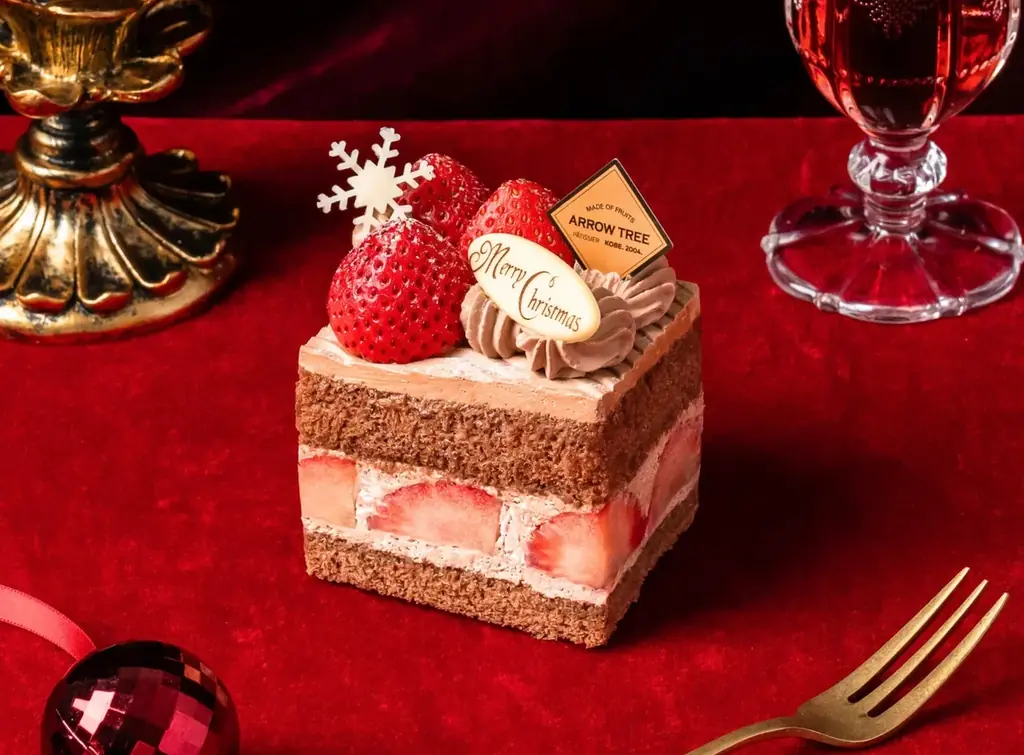 【ARROW TREE（アローツリー）】あまおういちご・空浮いちごが彩る、華やかなクリスマス。果実の魅力を贅沢に詰め込んだ2026年クリスマスケーキが登場！ 画像 11