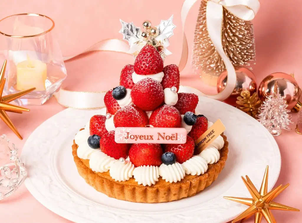 【ARROW TREE（アローツリー）】あまおういちご・空浮いちごが彩る、華やかなクリスマス。果実の魅力を贅沢に詰め込んだ2026年クリスマスケーキが登場！ 画像 4