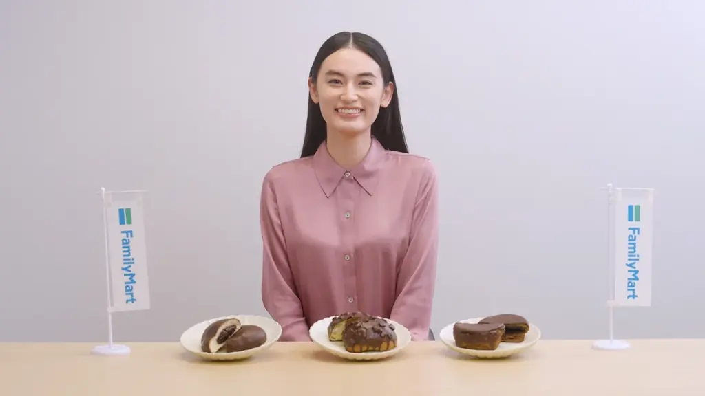 八木莉可子さんが1人3役で魅せる！パンがチョコに「乗っ取られちゃった！？」「おっとり・元気・クール」の3キャラで3つの食感チョコパンに悶絶！新TVCM「本気のチョコがけパン」篇 10月20日（火）開始 画像 11