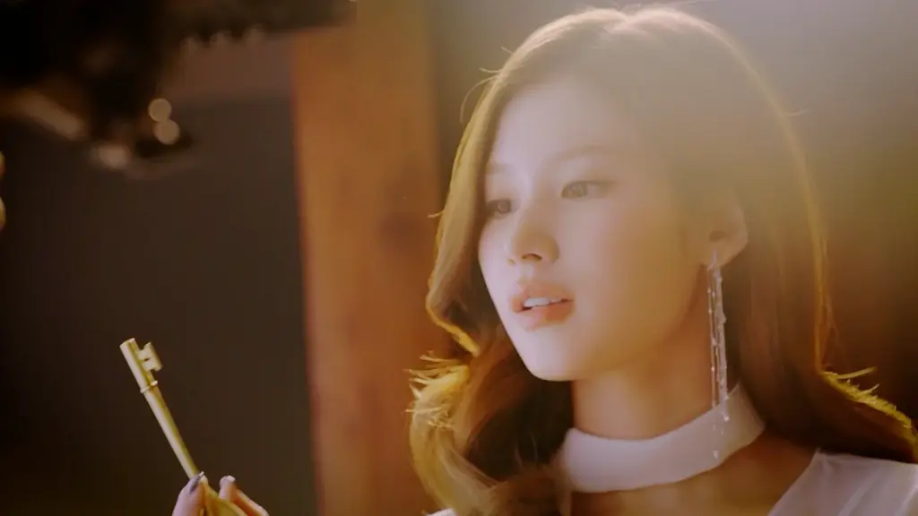 TWICEのSANAさんが魅せる、しっとりとした“大人の夜の贅沢”　ハーゲンダッツ Classy Night（クラッシーナイト）シリーズ　新WEB CM「しあわせな余韻」篇　10月20日（火）より公開 画像 11