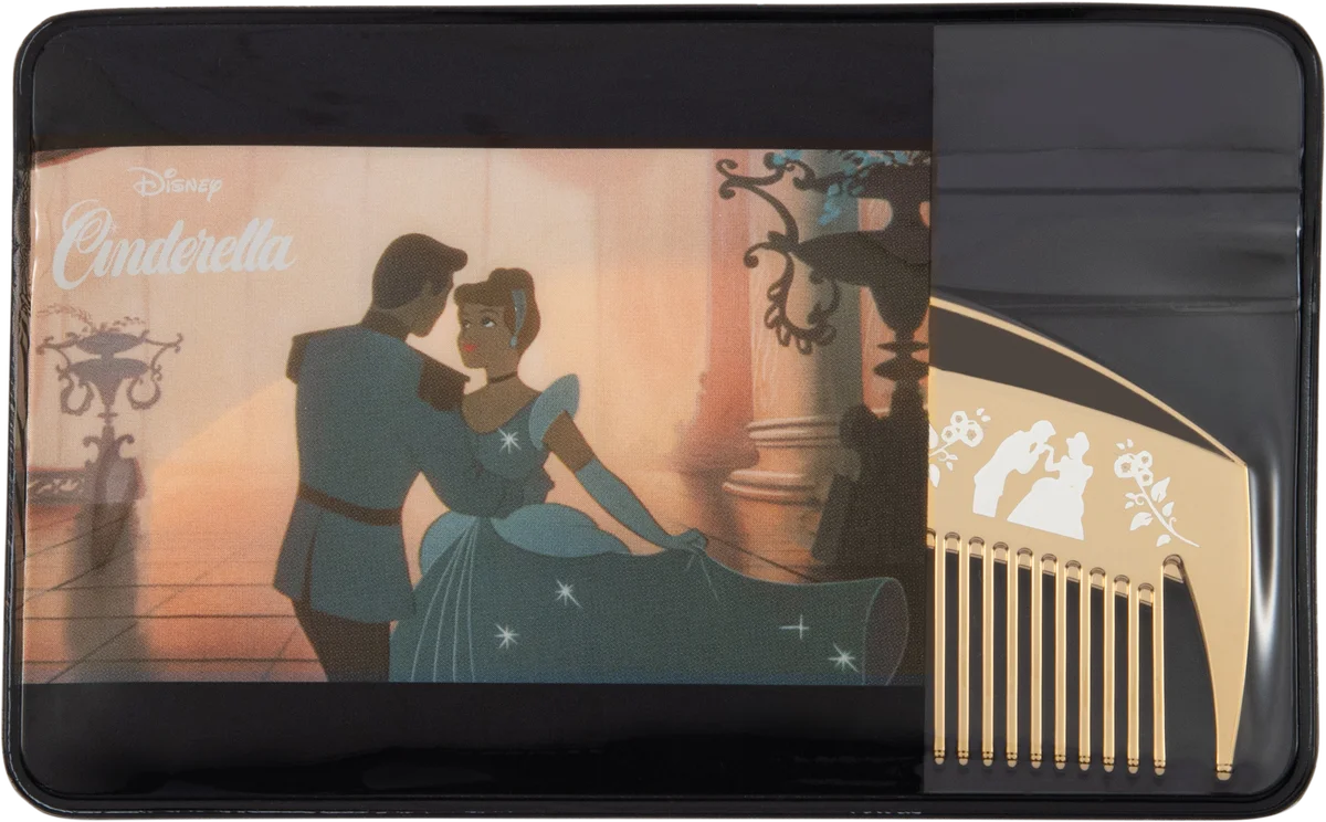ラブクロムから、“SEND LOVE”をテーマにディズニー・アニメーション映画のワンシーンをデザインした限定モデル3種が10月28日(水)登場。 画像 4