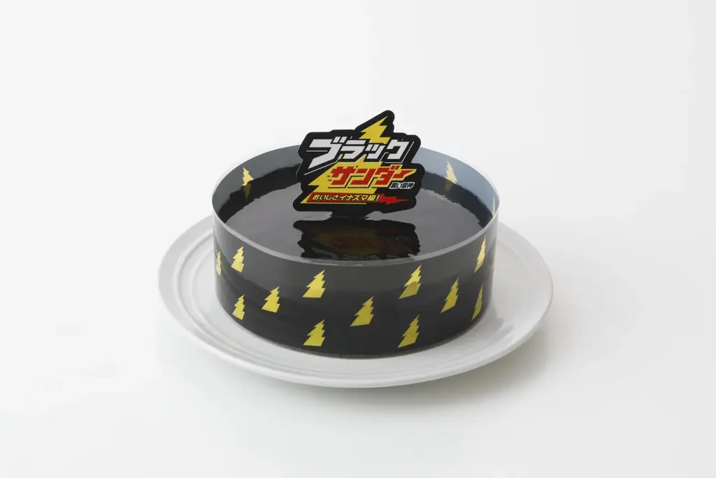 ブラックサンダーのザクザク食感をケーキで楽しむクリスマス！累計販売数20,000台突破の人気商品『ブラックサンダーケーキ』でクリスマス限定キャンペーンを実施 画像 7