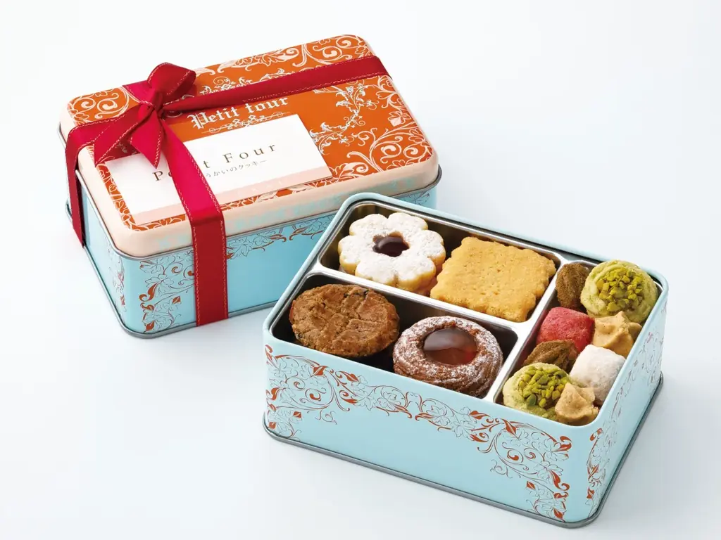 JR品川駅「エキュート品川」スイーツからごちそう系まで“挟む”おいしさ大集合！「ザ・サンドフェア」初開催！新感覚の「苺✕プリン」サンドや、穴子を丸ごと2匹使用した「寿司サンド」も登場 画像 21