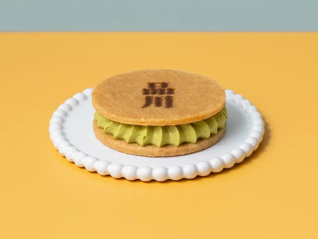 JR品川駅「エキュート品川」スイーツからごちそう系まで“挟む”おいしさ大集合！「ザ・サンドフェア」初開催！新感覚の「苺✕プリン」サンドや、穴子を丸ごと2匹使用した「寿司サンド」も登場 画像 6