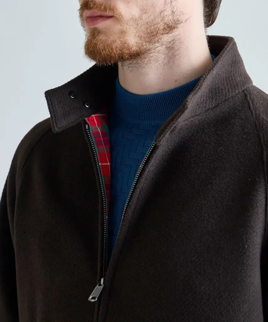 【BARACUTA（バラクータ） × MEN’S BIGI（メンズビギ）】名作「G4」を現代的に再構築。上質なジャージ素材を採用した別注ブルゾンが登場 画像 6