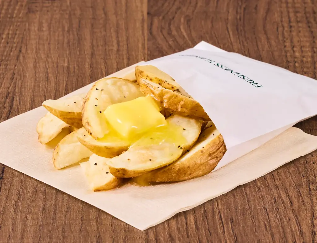 ＼こだわりの揚げたてポテトが“新じゃが”に／「北海道産新じゃがフェア」開催 画像 3