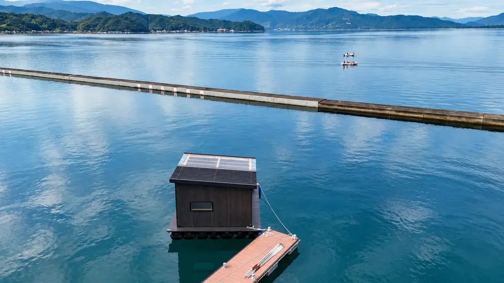 【11月1日誕生】京都・天橋立の宮津湾に“海に浮かぶサウナ”「UMIUKA」。サウナも食事も飲み放題もクルーズも宿泊料金に込み、先着10組は20%OFF 画像 6
