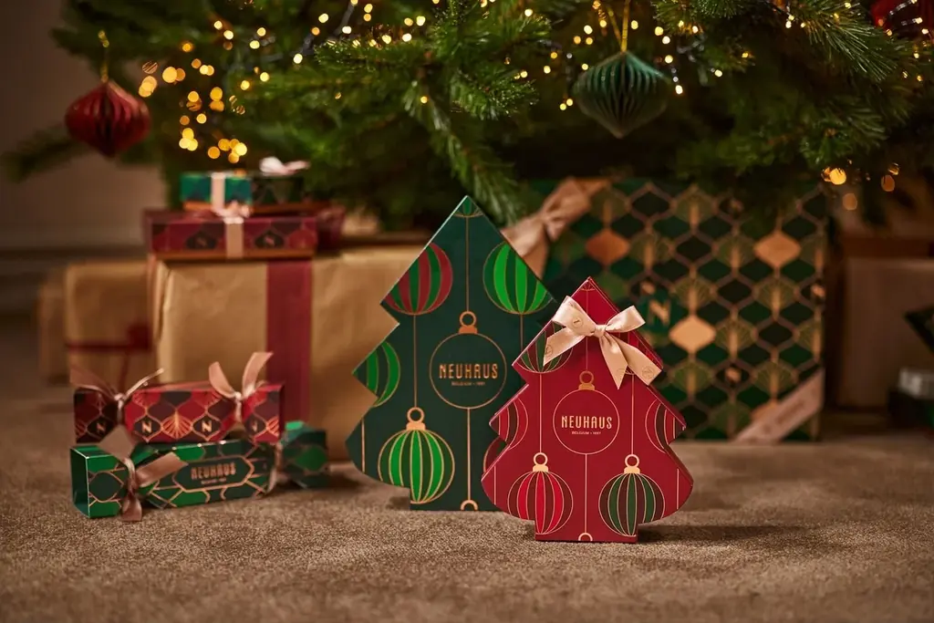 【ノイハウス NEUHAUS】クリスマスシーズン限定の2026年ホリデーコレクション販売開始 画像 14
