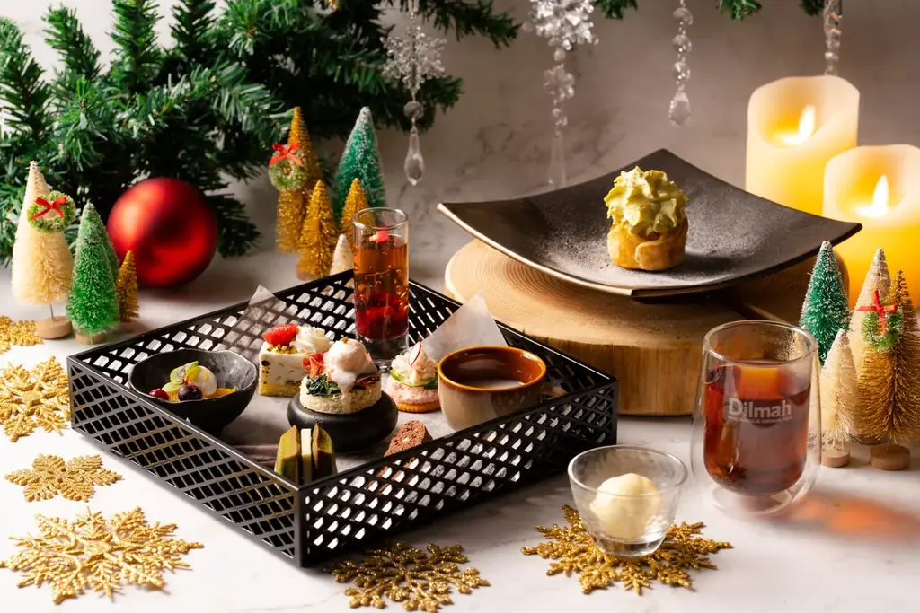 目の前で完成する”ツリーアップルパイ”が登場 　京都食材を楽しむアフタヌーンティー「雪降る京からの贈り物」を11月14日より販売 画像 1
