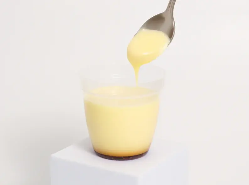 あのロングセラー商品がシュークリームに！「絹ごしプリンシュー」が11月1日（日）から販売開始 画像 2