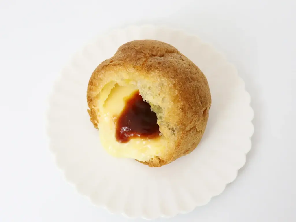あのロングセラー商品がシュークリームに！「絹ごしプリンシュー」が11月1日（日）から販売開始 画像 3
