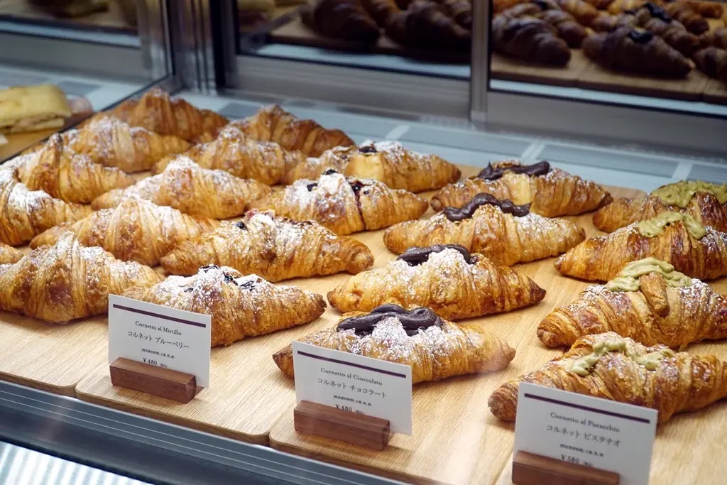 イータリー丸の内店のエントランスカウンターがリニューアルオープン！充実のメニューで、店内でのお食事からテイクアウトまで、本格イタリアンをもっと身近に。 画像 3