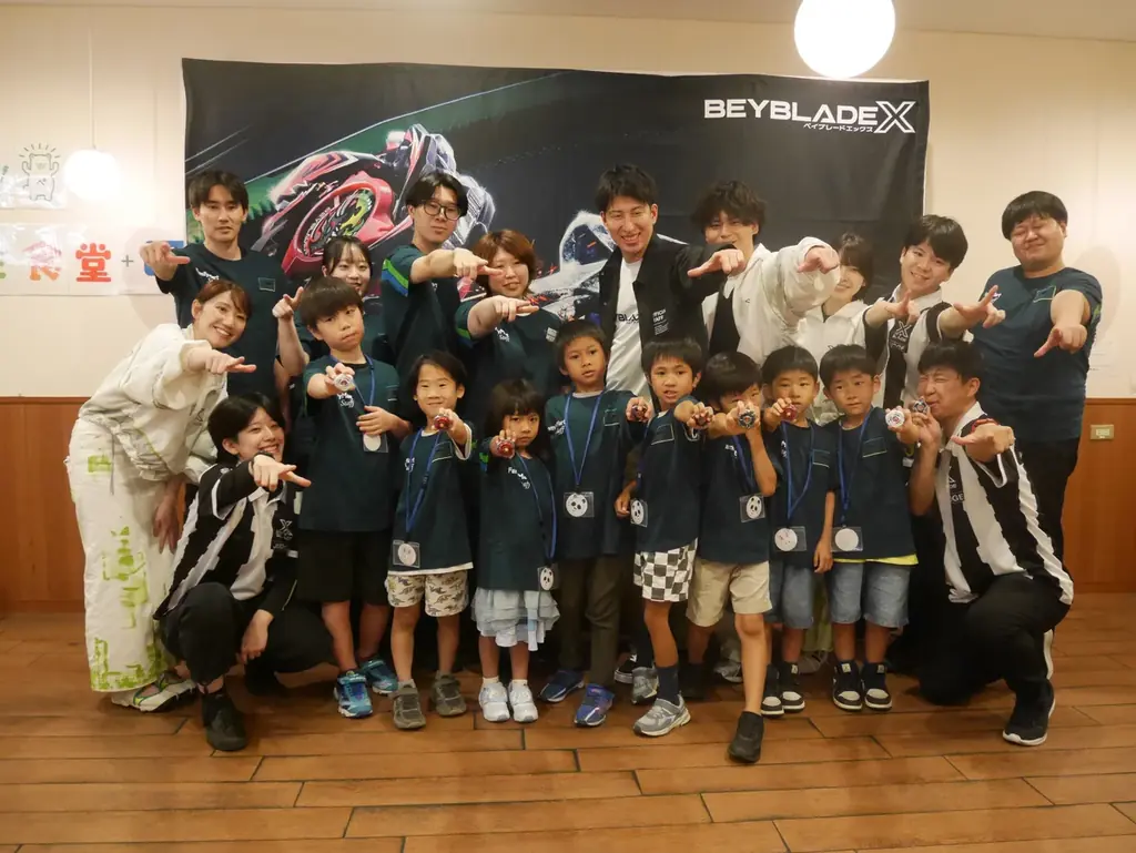 ファミリーマートが「BEYBLADE X」と地域貢献でコラボ！コンビニでのBEYBLADE X体験会を【初】開催！～ファミマこども食堂にてこどもたちの「遊び場」と「居場所」を提供～ 画像 2