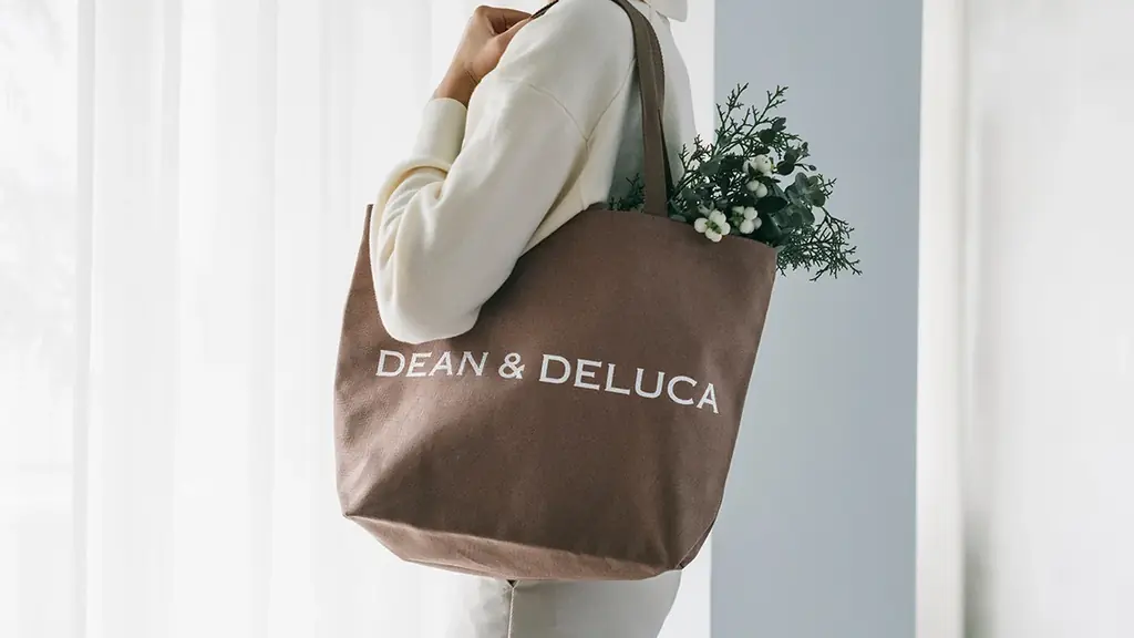 【DEAN & DELUCA】世界の子どもたちに「おいしい」を届けよう「A BAG FOR HAPPINESS 2026」チャリティートートバッグを11月1日（日）より数量限定発売 画像 3
