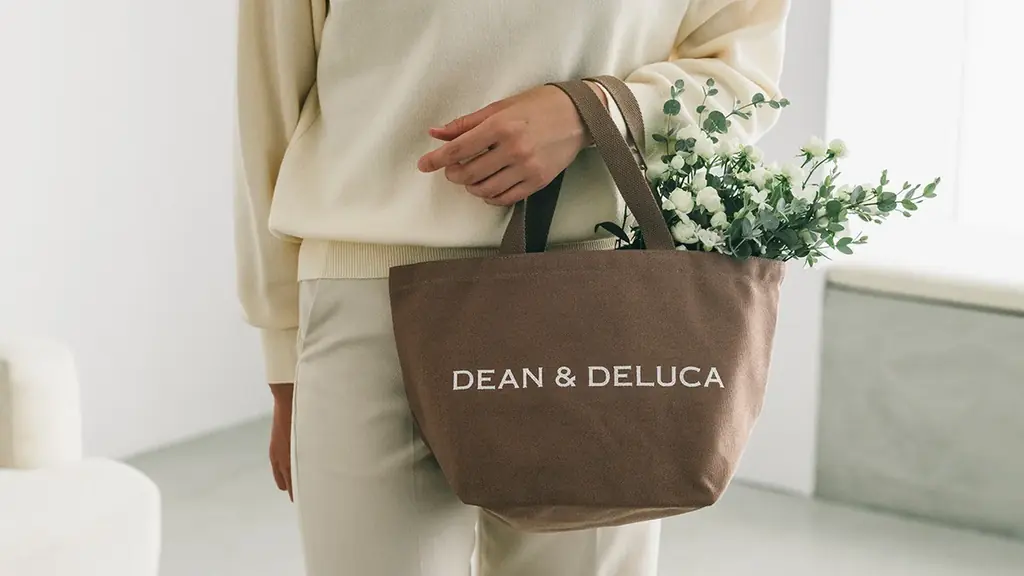 【DEAN & DELUCA】世界の子どもたちに「おいしい」を届けよう「A BAG FOR HAPPINESS 2026」チャリティートートバッグを11月1日（日）より数量限定発売 画像 4