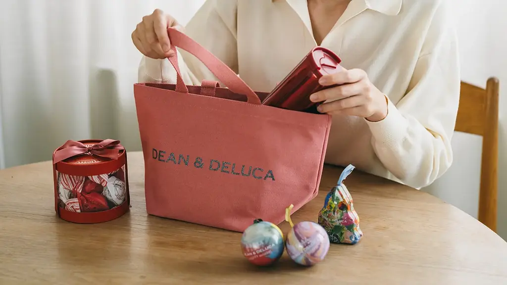 【DEAN & DELUCA】世界の子どもたちに「おいしい」を届けよう「A BAG FOR HAPPINESS 2026」チャリティートートバッグを11月1日（日）より数量限定発売 画像 7
