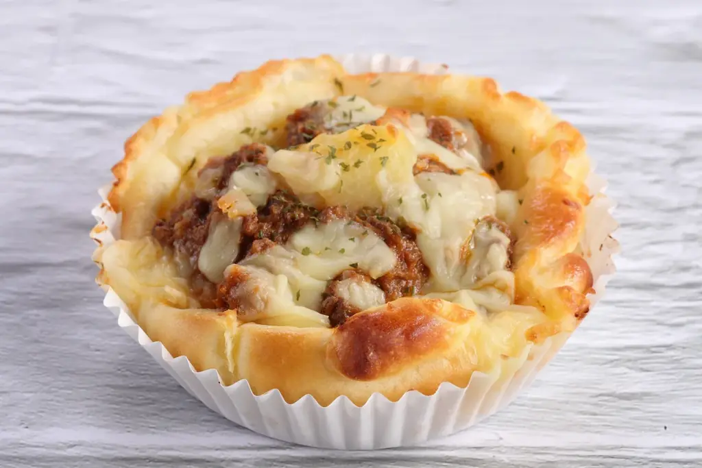 【シェラトン都ホテル大阪】雪だるま形のケーキやグラタンパンなど冬季限定商品を販売「ボージョレ・ヌーヴォー」などお酒と楽しむチーズブレッドも新登場 画像 9