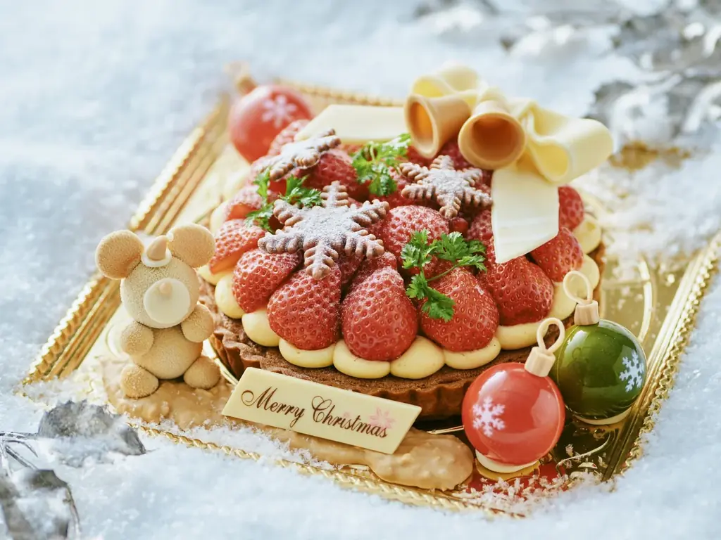 苺を贅沢にあしらった新作タルトが登場。グルメブティック メリッサ　クリスマスケーキ2026 画像 4