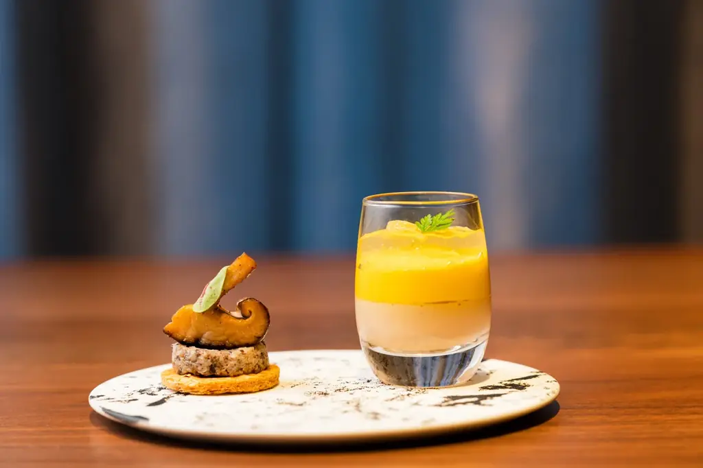 クリュッグ アンバサダーシェフ「Restaurant Ryuzu」飯塚隆太氏が提案する “にんじん”とシャンパーニュの新たなペアリング 国内最大級のシャンパーニュの祭典「ノエル・ア・ラ・モード」に登場 画像 2