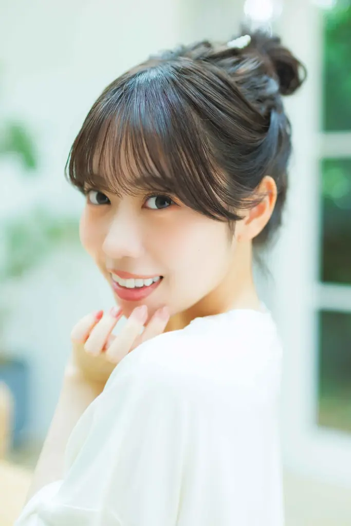 今旬の女性声優にフィーチャー!!　プライベートライクなグラビア企画『Love Voice』が再始動 ！ 画像 2
