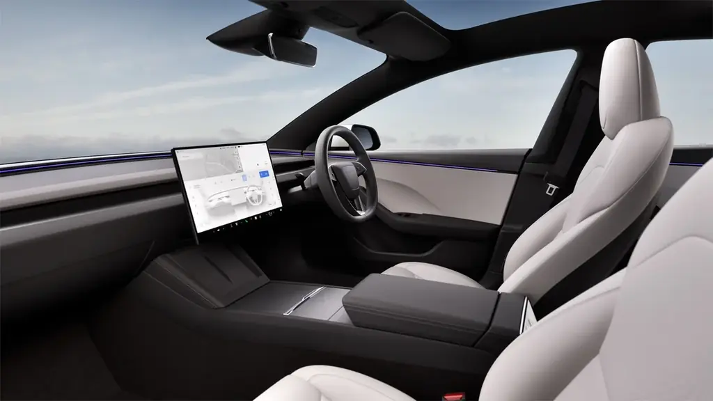 新しいModel 3とModel Y、Model Y L – おでかけも、もしもの備えも、テスラの電気で。 画像 7