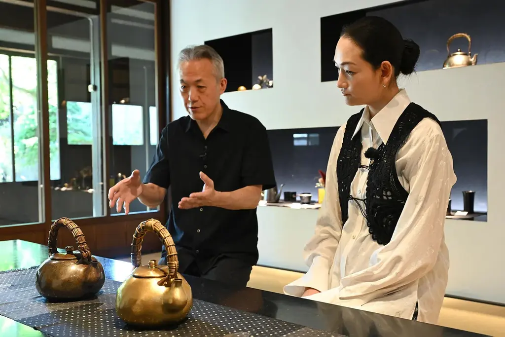 【ＢＳ日テレ】一枚の銅板から美しき器を生み出す伝統の職人技「鎚起銅器」冨永愛が創業200年以上の老舗「玉川堂」で豆皿作りに挑戦！ 画像 4