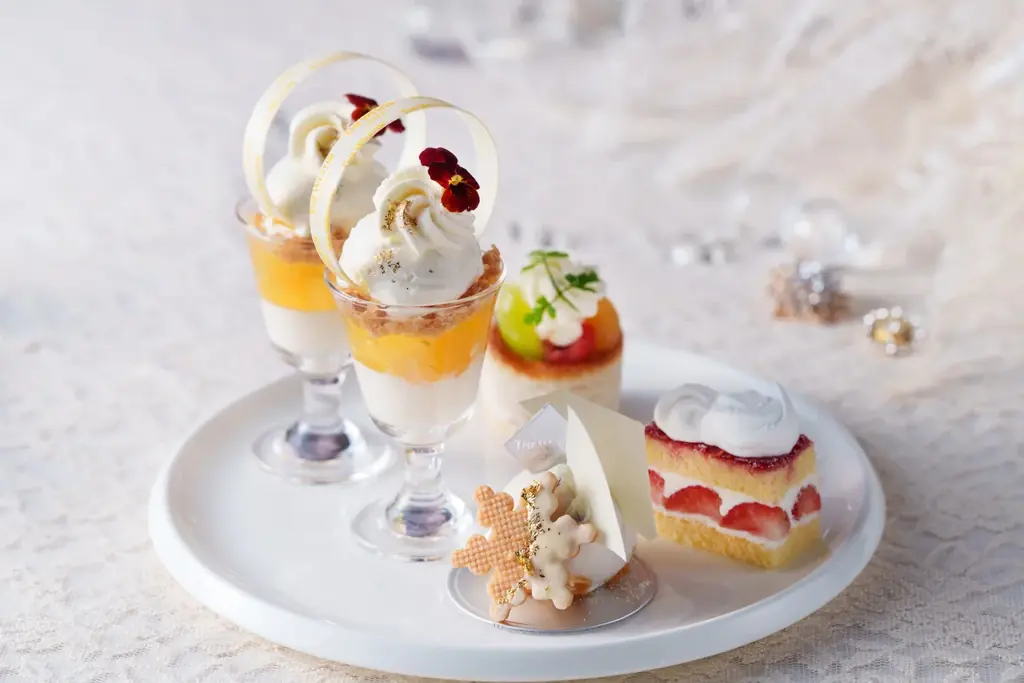 【ウェスティンホテル仙台】煌めくホリデーシーズンを彩る、こころ華やぐアフタヌーンティー「Afternoon Tea -Crystal Holidays-」 画像 2