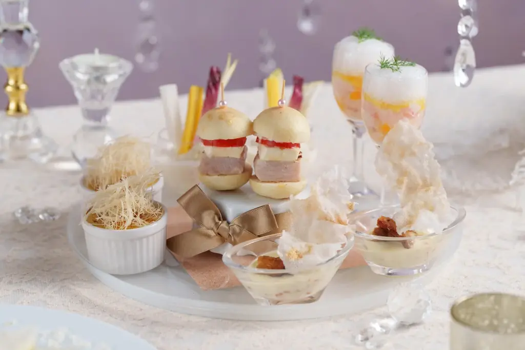 【ウェスティンホテル仙台】煌めくホリデーシーズンを彩る、こころ華やぐアフタヌーンティー「Afternoon Tea -Crystal Holidays-」 画像 3