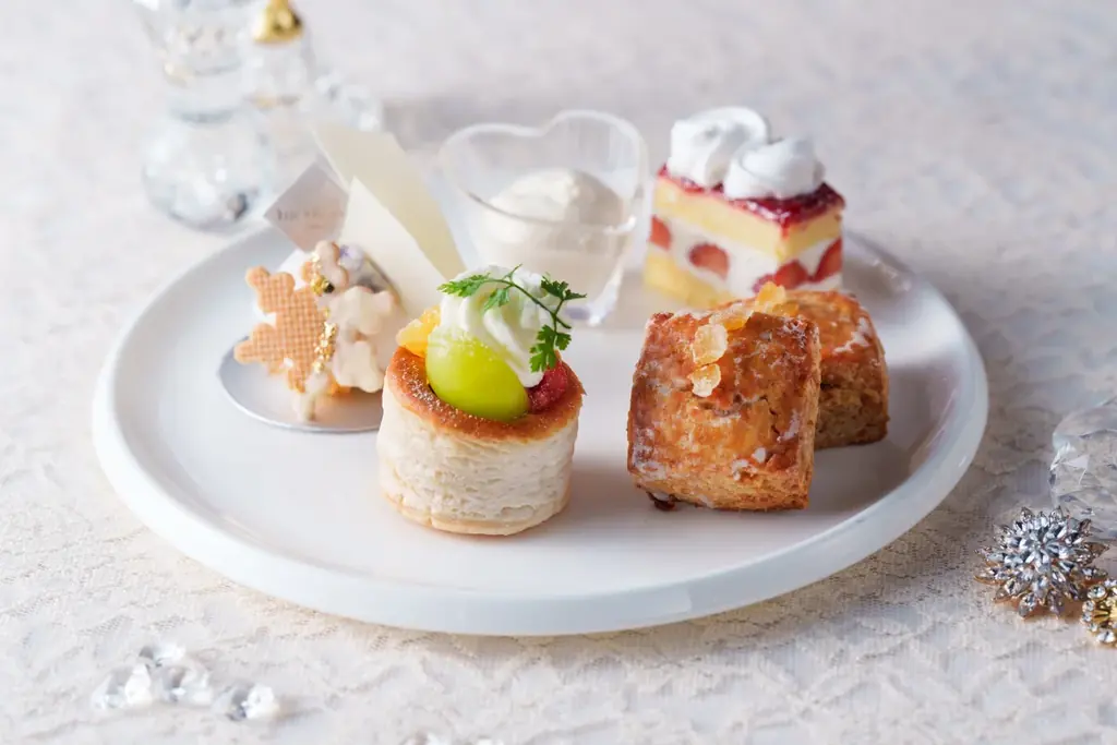 【ウェスティンホテル仙台】煌めくホリデーシーズンを彩る、こころ華やぐアフタヌーンティー「Afternoon Tea -Crystal Holidays-」 画像 8