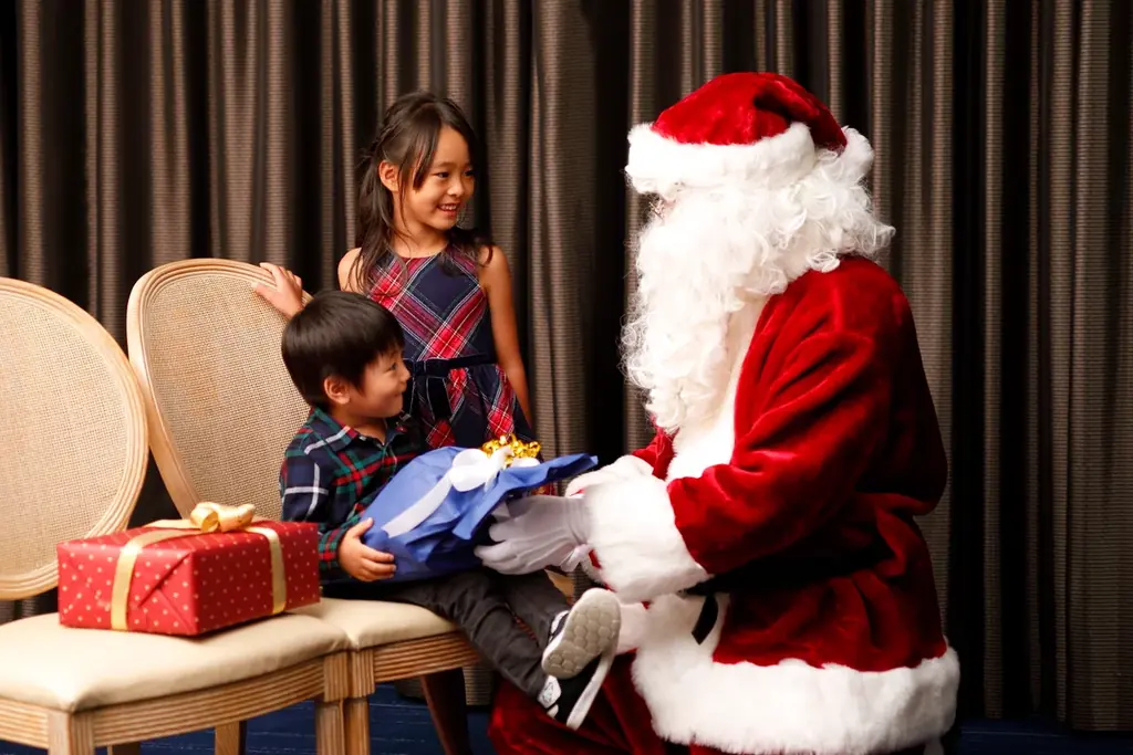 お子さまの夢が叶うクリスマス！サンタクロースがやってくる絶景ビュッフェダイニング。 画像 2