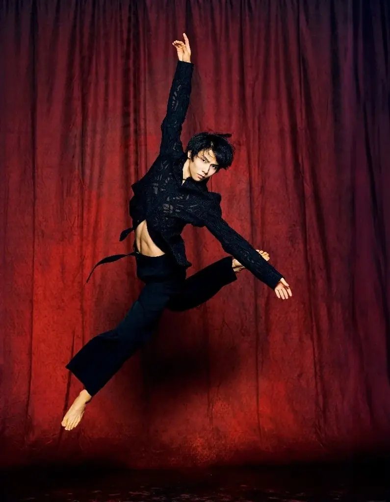 羽生結弦「Yuzuru on Canvas」10月28日予約開始、全2種