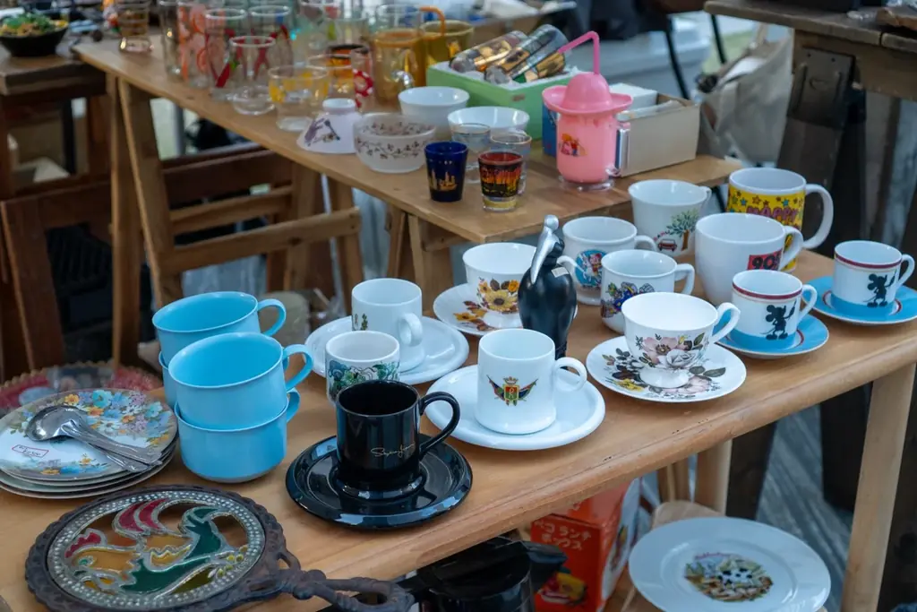 【横浜最大級】のべ500店舗超が集結！秋の蚤の市「Vintage & Artisan Market in みなとみらい」が11月21日〜23日に開催。厳選古着やアンティーク、クラフト雑貨や焼き菓子など 画像 2