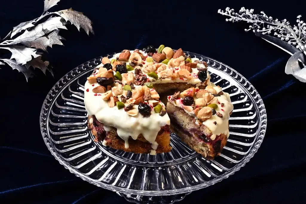 【パティスリー GIN NO MORI】雪降る森から、クリスマスの贈りもの。ホリデー限定クッキー缶＆パウンドケーキが装い新たに登場 画像 4