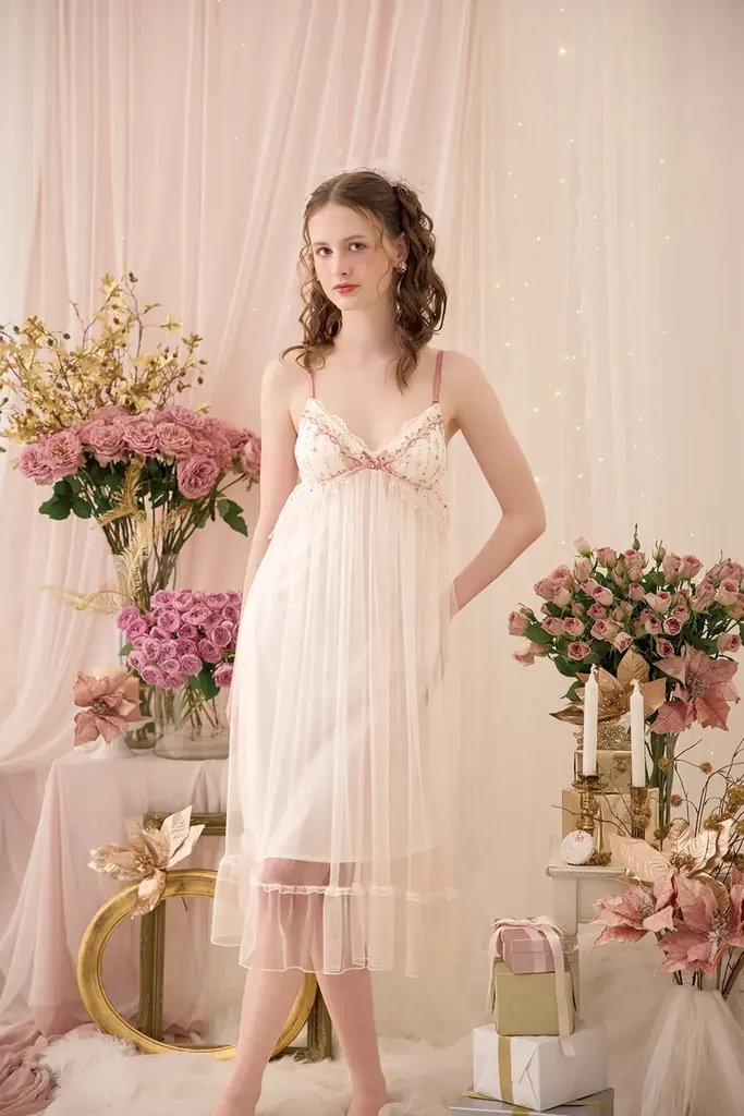 【Risa Magli】ときめきを、ドレスアップ。リサマリのクリスマスコレクション「Color me Merry」先行予約スタート。 画像 10