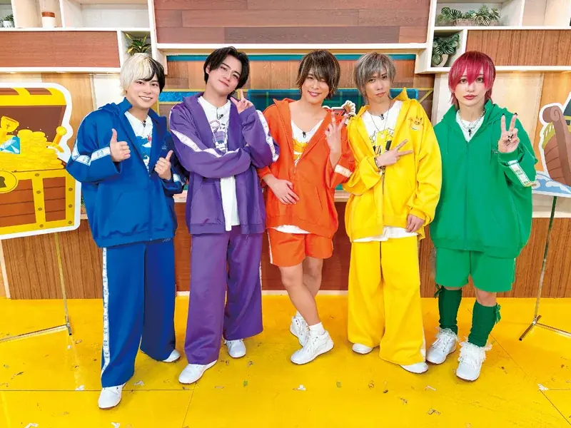 動画総再生数25億回超え！5人組YouTuberアイドルグループ・リアルピースの初冠番組『リアルピースのテレビ上陸大作戦Season1～トーク番組準備番組～』番組公式PHOTO BOOK発売決定!! 画像 7