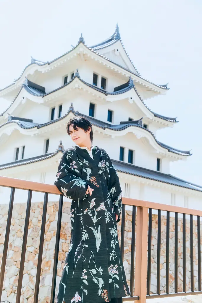 俳優・石原知哉、ファン待望の1st写真集が発売決定！ 画像 2