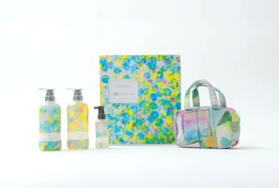 純化×植物科学のヘアケアブランド「Hareca（ハレカ）」から初のクリスマスコフレを数量限定発売　～「クラシエ」×「ヘラルボニー」オリジナルデザイン第三弾～ 画像 2