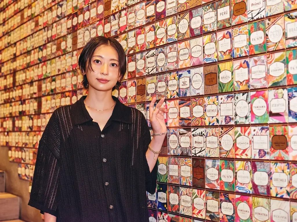 スターバックス リザーブ® ロースタリー 東京 ホリデーシーズン到来　アーティスト・鈴木真海子氏とAROMAの物語を紡ぐ「AROMAGICAL STORY」 画像 10