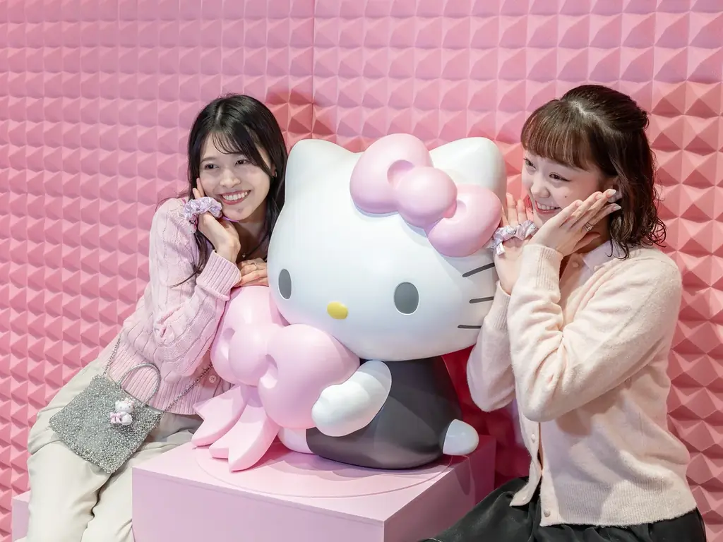 10/28(水)から開催「Hello Kitty’s Lounge」プレス発表会 画像 11