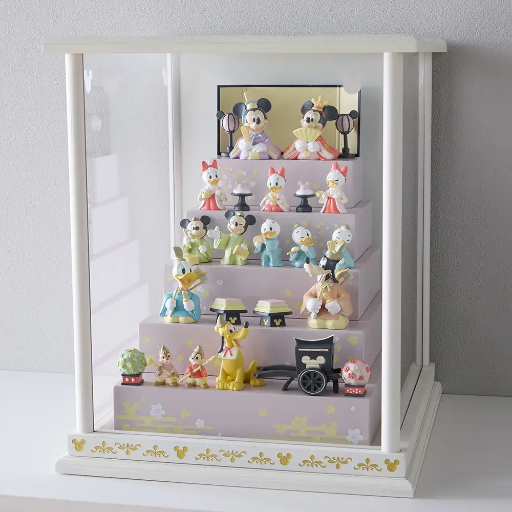 北欧＆ナチュラルテイストのお部屋になじむ 「くすみピンク」のミッキーデザインのおひなさま新登場　マンションにも置ける幅約22cmの豪華フルセット！ 画像 4
