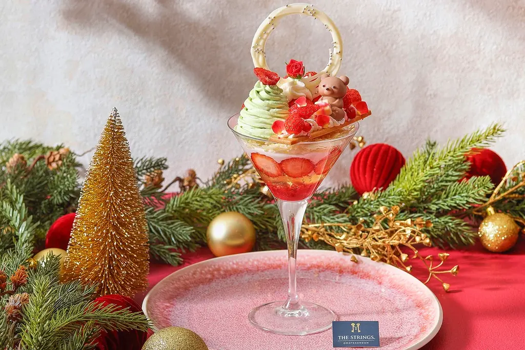 『スノーマンパンケーキ』&『ソリのりテディベアのクリスマスパフェ』新登場！みずみずしい苺を贅沢に使用した愛らしい2種のクリスマススイーツをお届け 画像 2